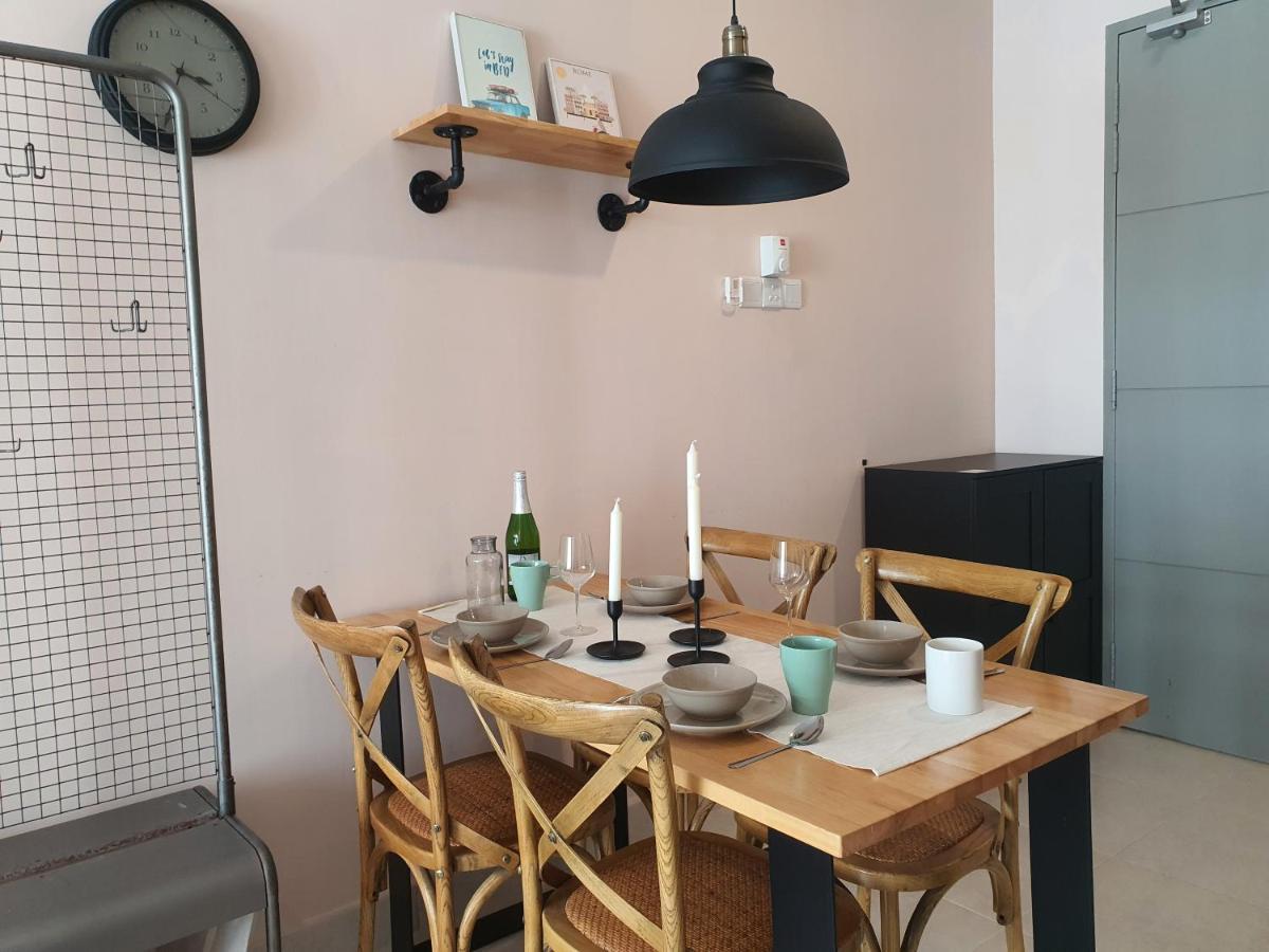 Cozy 2 Bedrooms 4 Pax Menjalara Near Desa Park City Kuala Lumpur Exterior photo